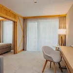 فندق Platinum Mountain Hotel&spa شكلارسكا بوريبا
