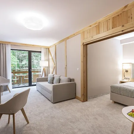 Platinum Mountain Hotel&spa Готель 5*
