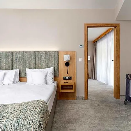 Platinum Mountain Hotel&spa Готель